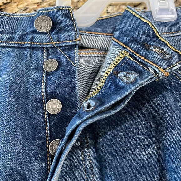 Levi’s 501 Medium Blue Denim Jeans Men’s W 36 L 30 - Picture 5 of 5
